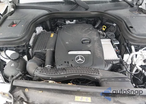 2019 Mercedes-Benz Glc 300 from USA, damaged, VIN WDC0G4JB6KF572784